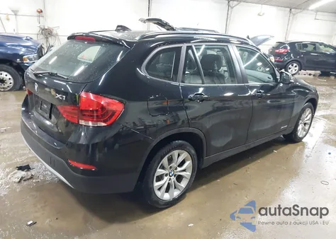 2014 BMW X1 xDrive28I z USA, uszkodzony, nr VIN WBAVL1C52EVY12496